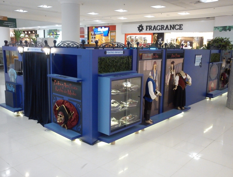 Montagem de Quiosque Shopping Stand Cabo Frio - Quiosque Shopping Display